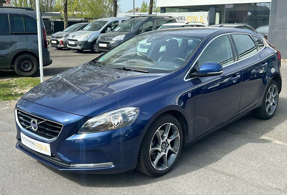 Volvo 2.0D, 2016, 146.610km, EURO 6b, Navi, 12m Garantie