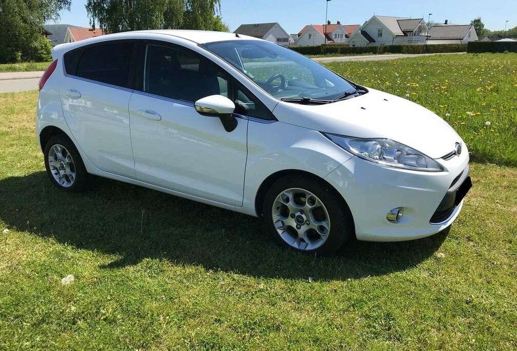Ford Fiesta 1.6 TDCi Titanium DPF