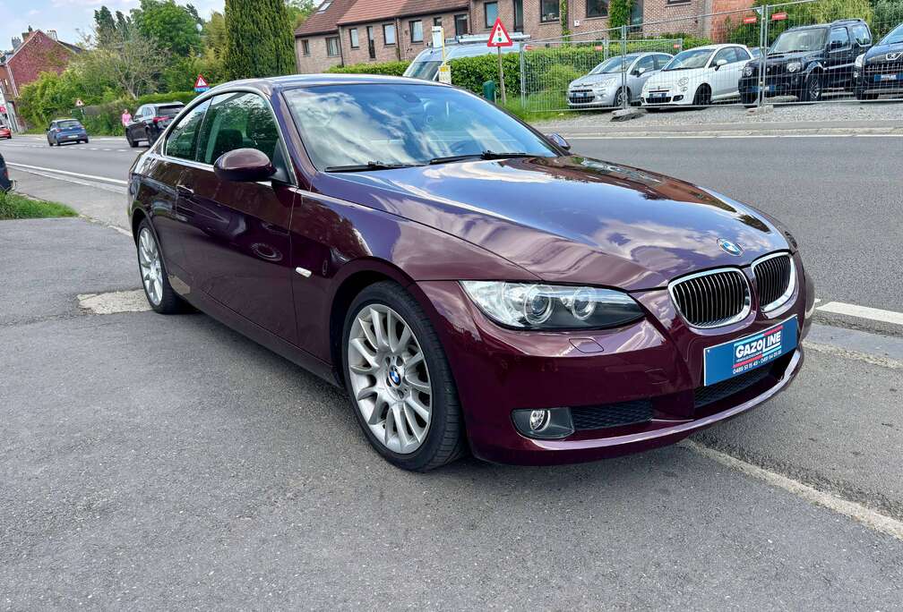 BMW Coupé 325iA \
