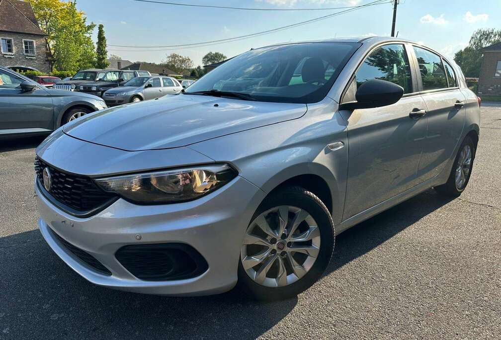 Fiat Tipo 1.4i Street