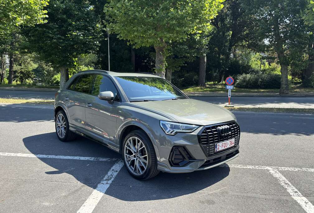 Audi Audi Q3 S line 45 TFSI e 180(245) kW(pk) S tronic