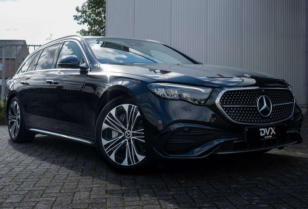 Mercedes-Benz Hybrid AMG Adv/Burmester/Camera/Keyless/20m Gar