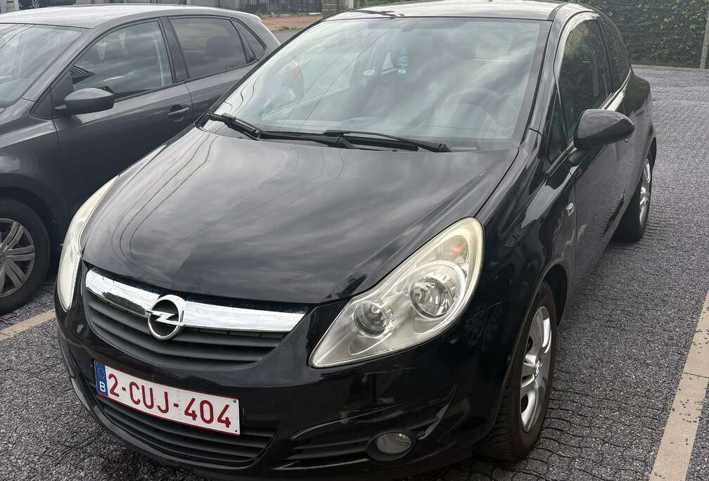 Opel Corsa 1.0i Enjoy