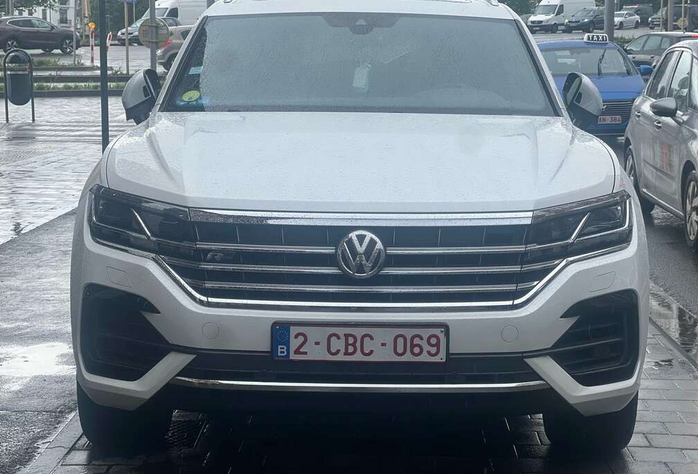 Volkswagen touareg R line