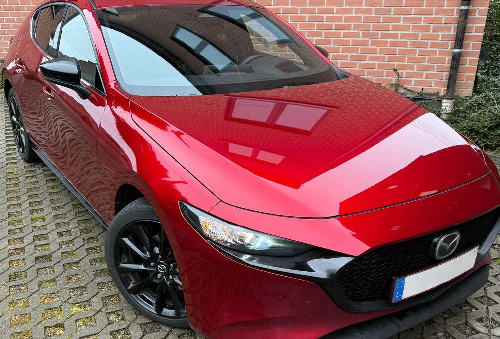 Mazda 3 Hatchback 2.0i e-Skyactiv-G Homura