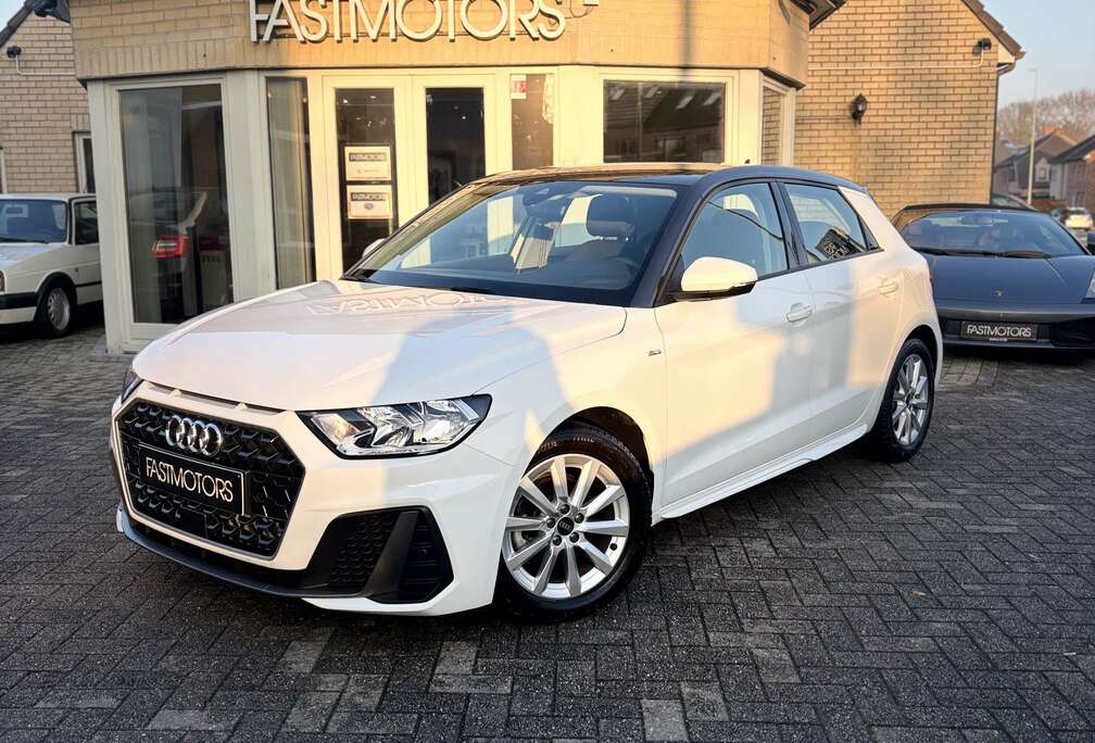 Audi A1 30 TFSI Sportback S tronic S line 1 OWNER