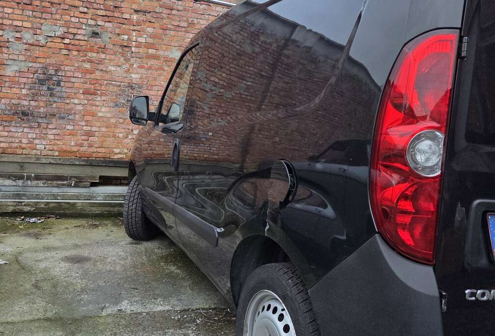 Opel 1.4i L1H1 (EU6)