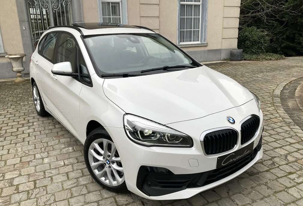 BMW xeA PHEV iPerformance Pano Dak Verwarmd Leder...