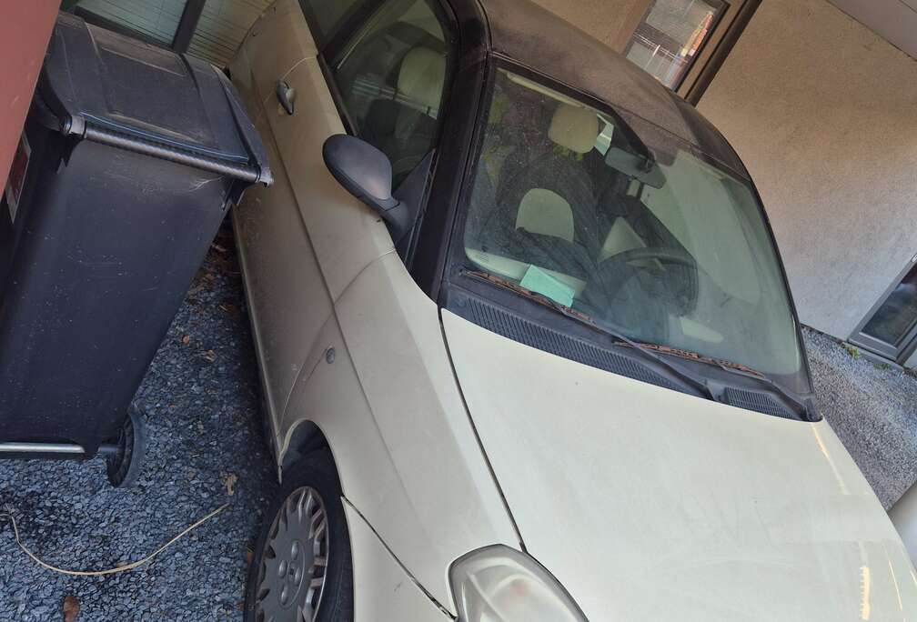 Lancia Ypsilon 1.3 Multijet 16v MomoDesign