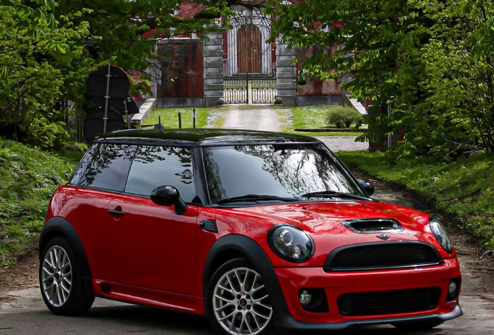 MINI JCW