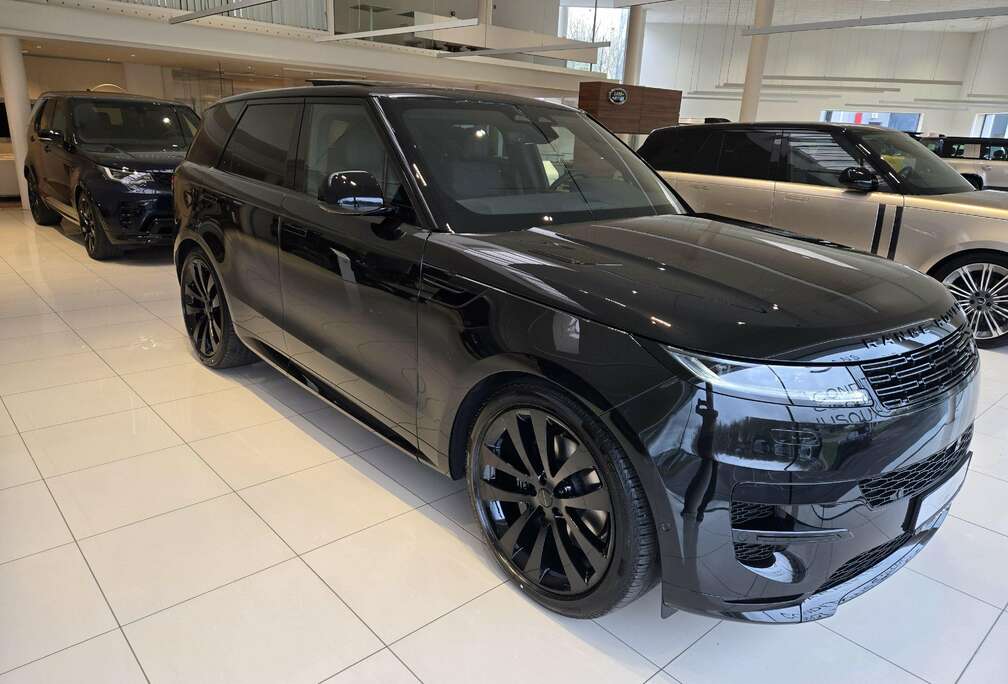 Land Rover Special Black Edition 26MY