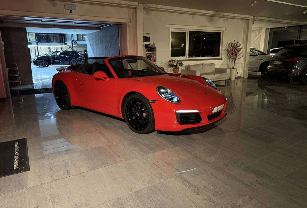 Porsche 911.2 Carrera 2 Cabriolet 3.0 Turbo PDK * GTS SPIEGELS * CRONO PACK * SPORT UITLAAT * NAGELNIEUWE STAAT 19462KM