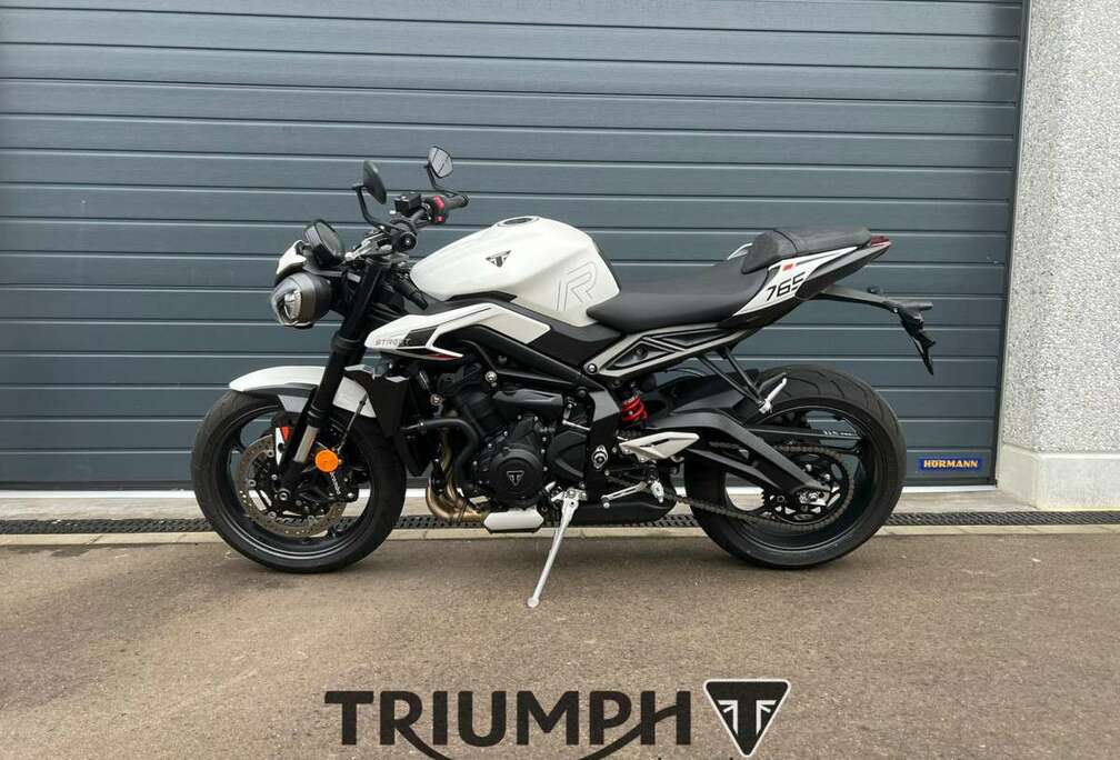 Triumph STREET TRIPLE 765 R
