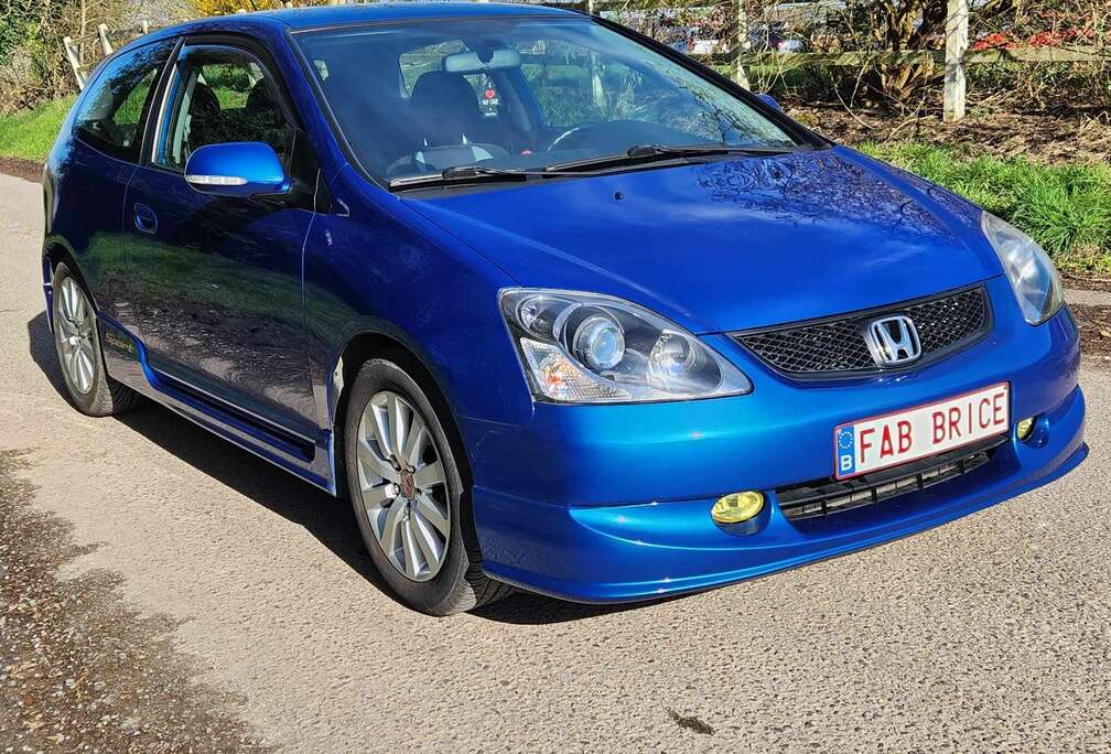 Honda Civic 1.4i 16v Sport 117000Km état neuf