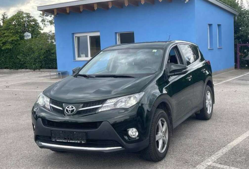 Toyota 2,2 D-4D Executive 4x4