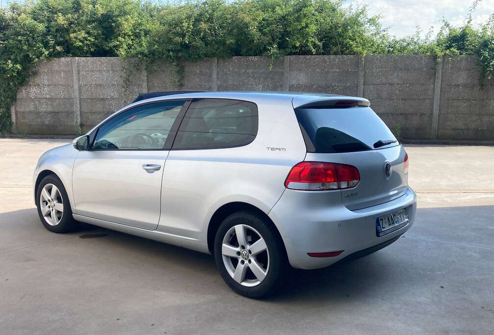 Volkswagen 6 (VI) 1.2TSI benzine 2011 met 137000km*1STE EIGENAAR*OPEN DAK*PARKEERSENSOR**NIEUW**