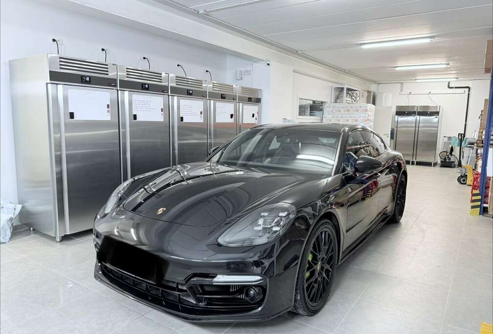 Porsche 4 e-Hybrid 2.9 V6 Bi-T PHEV Executive PDK (340 kW)