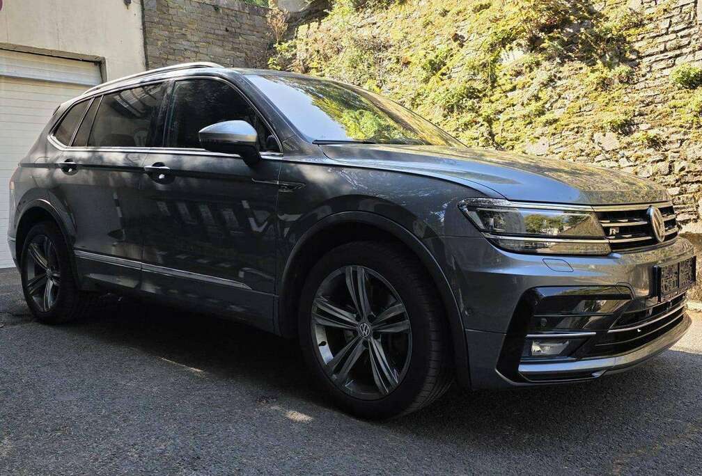Volkswagen Tiguan 2.0 TSI 4Motion R-Line caméra 360 head-up