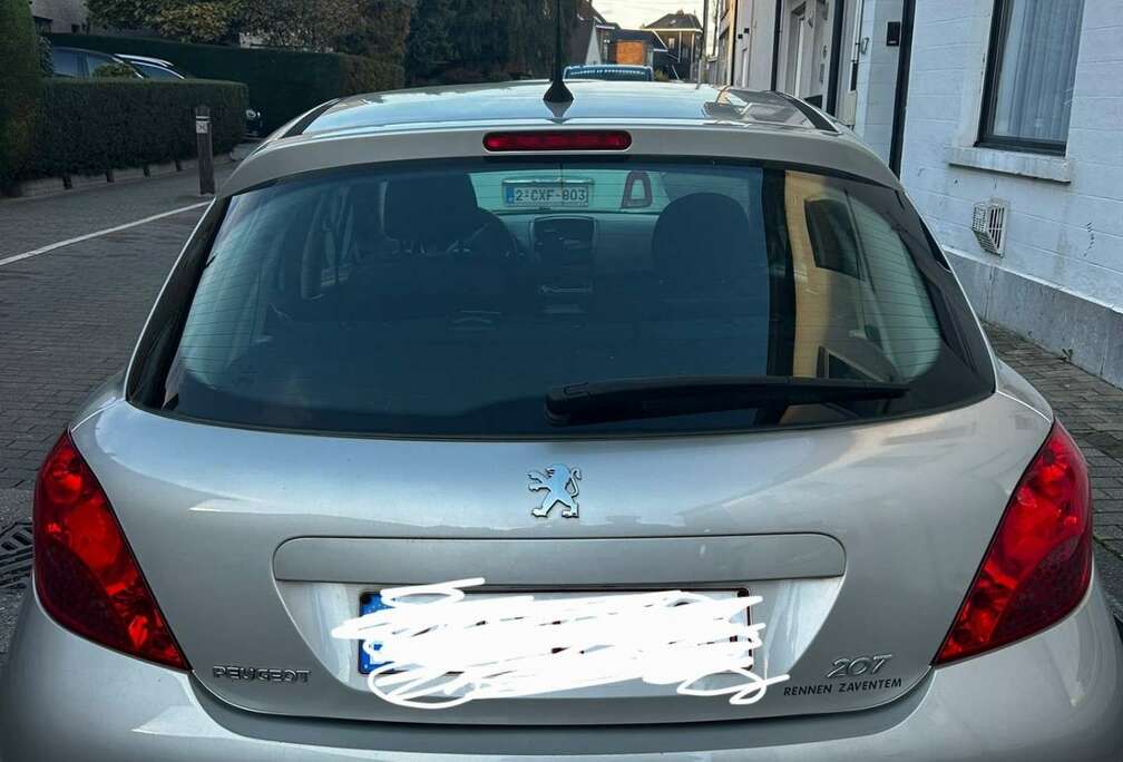 Peugeot 1.4i 16v Trendy