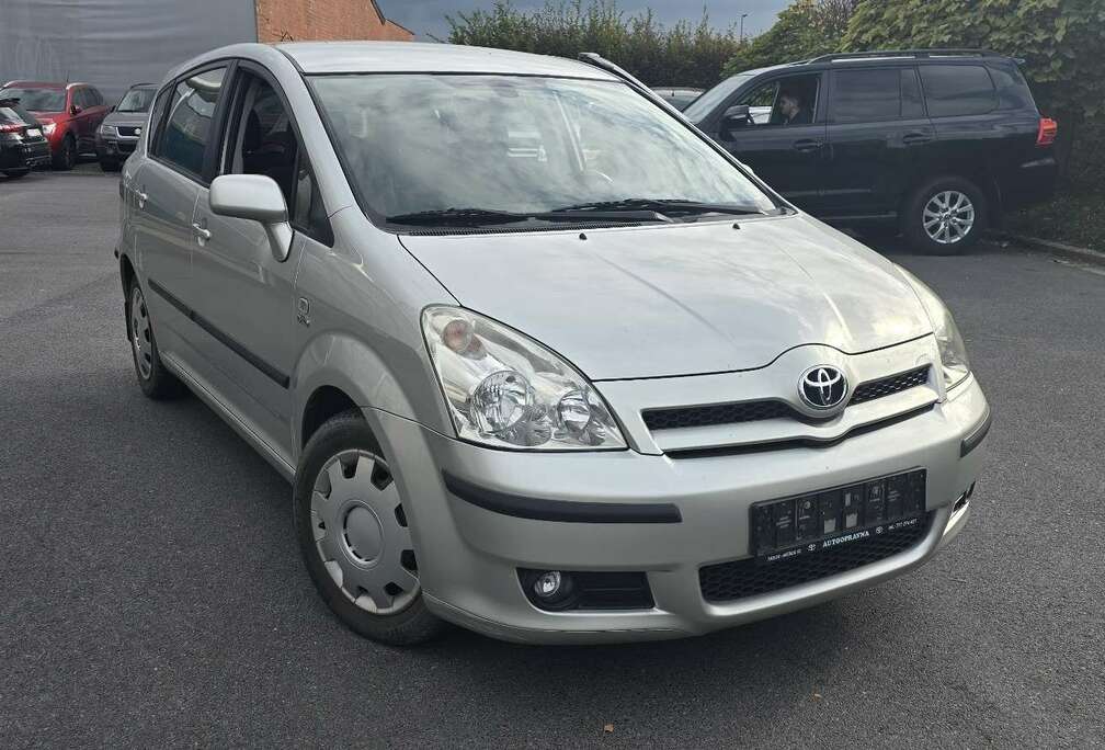 Toyota Corolla Verso 2.0 D-4D Sol