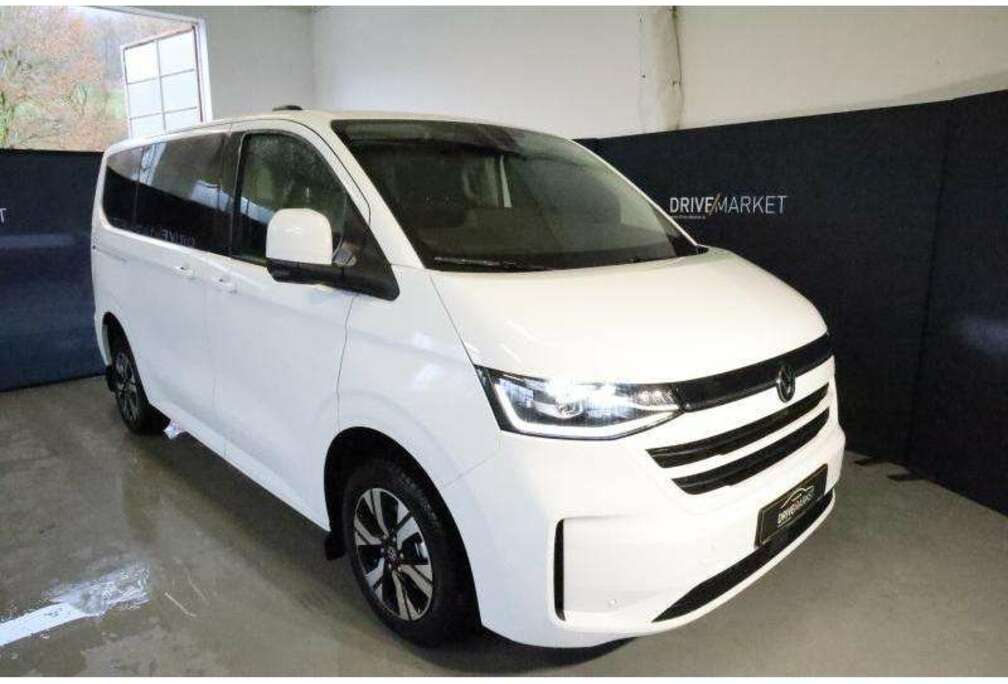 Volkswagen STYLE COURT A8