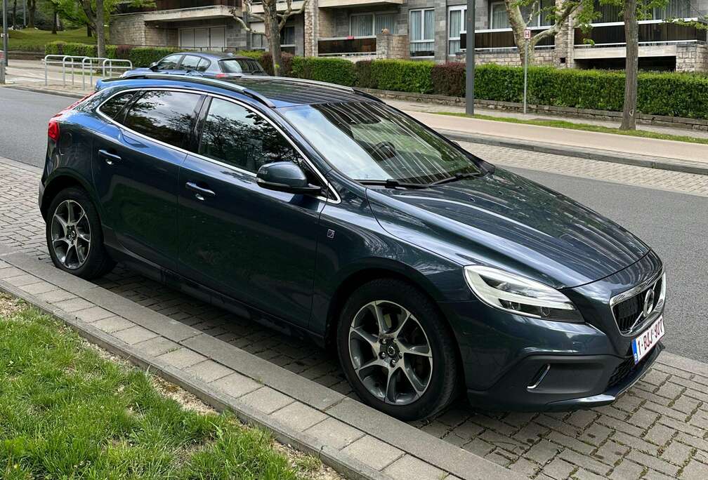Volvo V40 Cross Country 1.5 T3 Ocean Race Geartronic