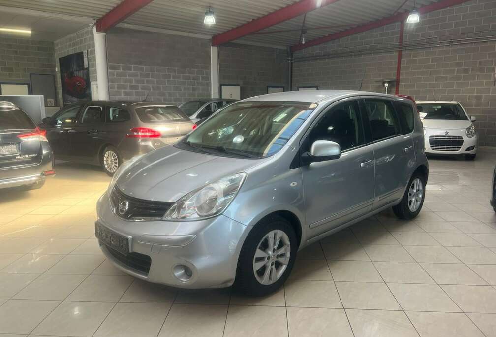Nissan 1.6 Automatik
