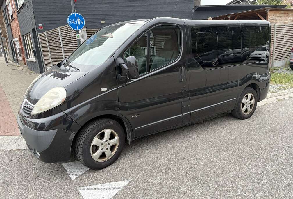 Opel 2012 E5 Minibus