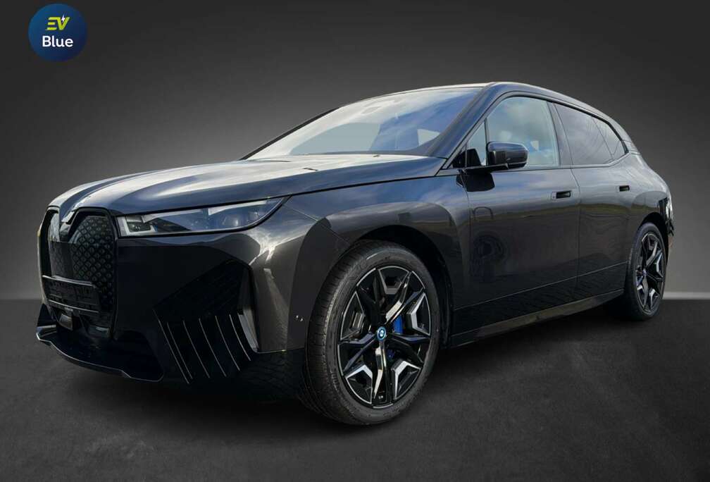 BMW iX 76.6 kWh xDrive40