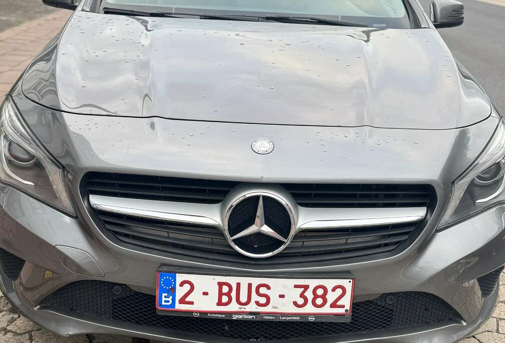 Mercedes-Benz CLA 200 d