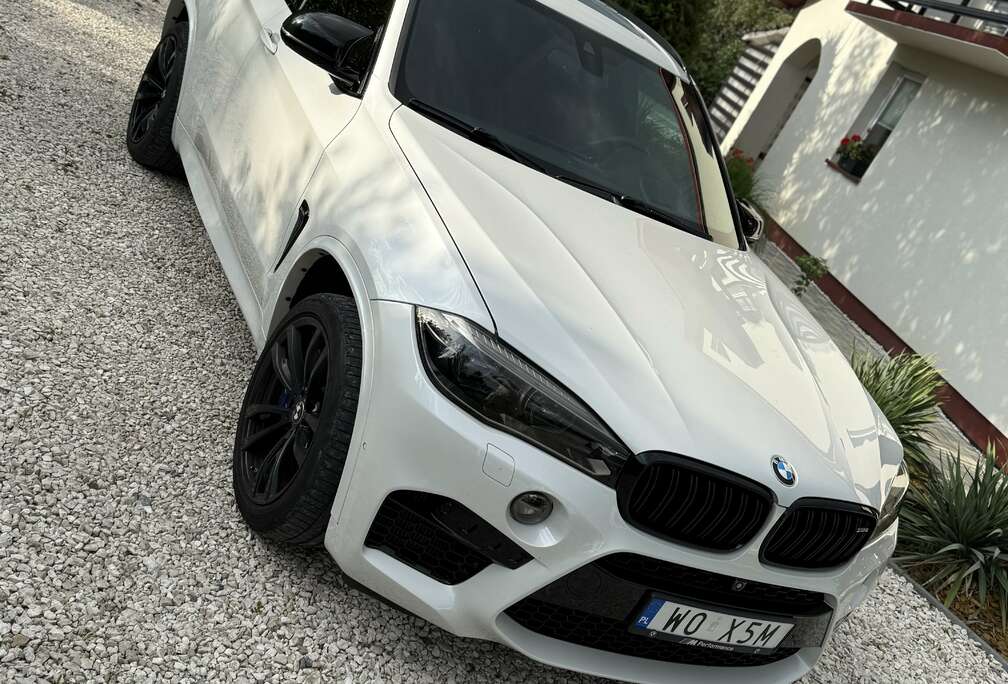 BMW X5M bang&olufsen full option