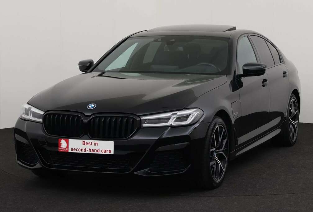 BMW e iA M-SPORT XDRIVE PHEV + CARPLAY + GPS + CAMERA