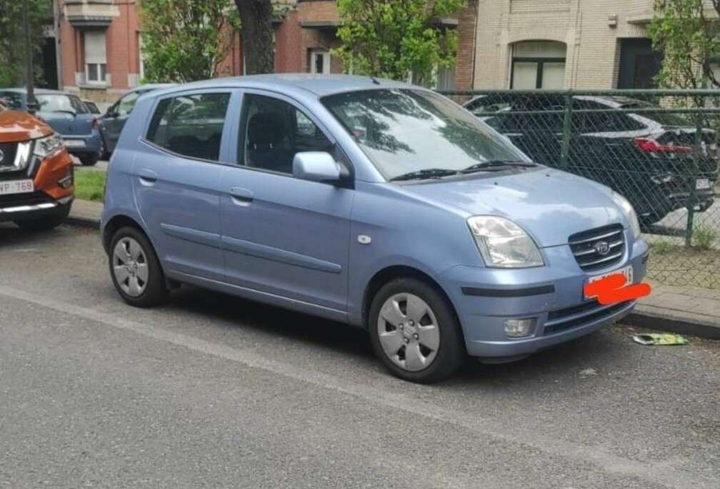 Kia 1.0 LX Color