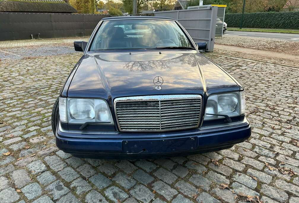 Mercedes-Benz E 200 cabrio