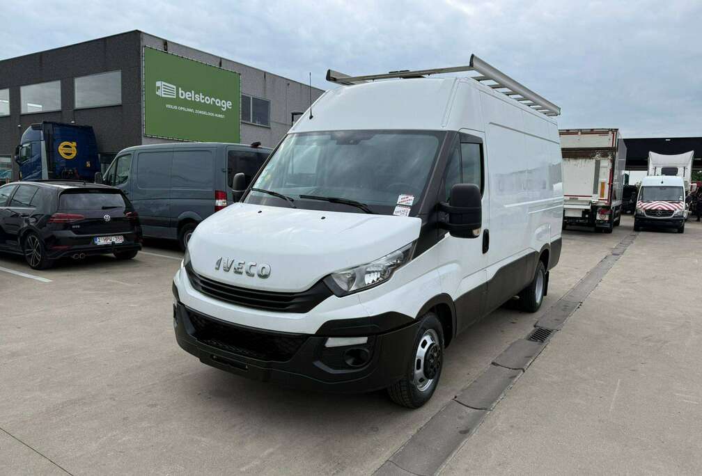 Iveco 35C18 (Stock ID 48671)