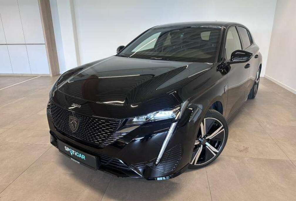 Peugeot GT 1.2 MHEV E-DCS6