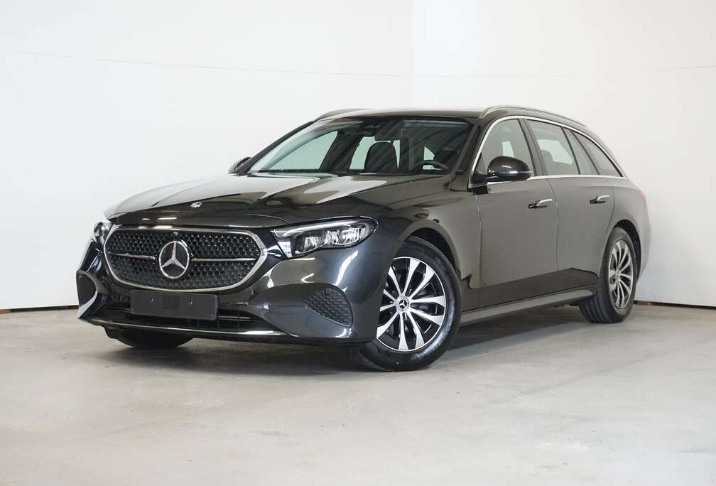 Mercedes-Benz TREKHAAK WEGKLAPBAAR