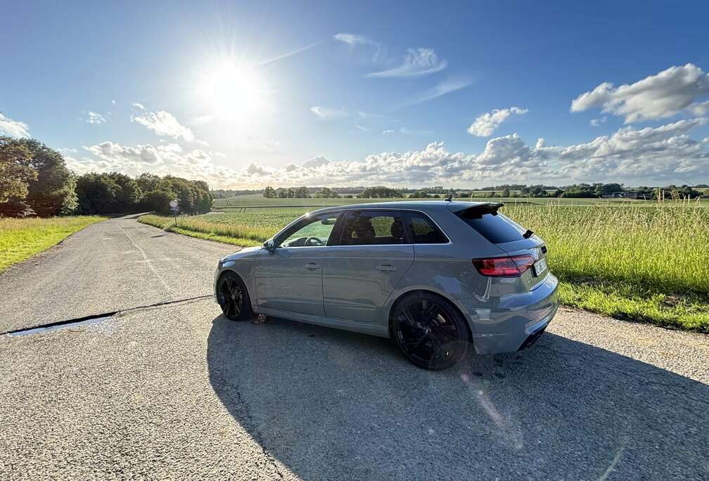Audi Sportback 2.5 TFSI Quattro S tronic