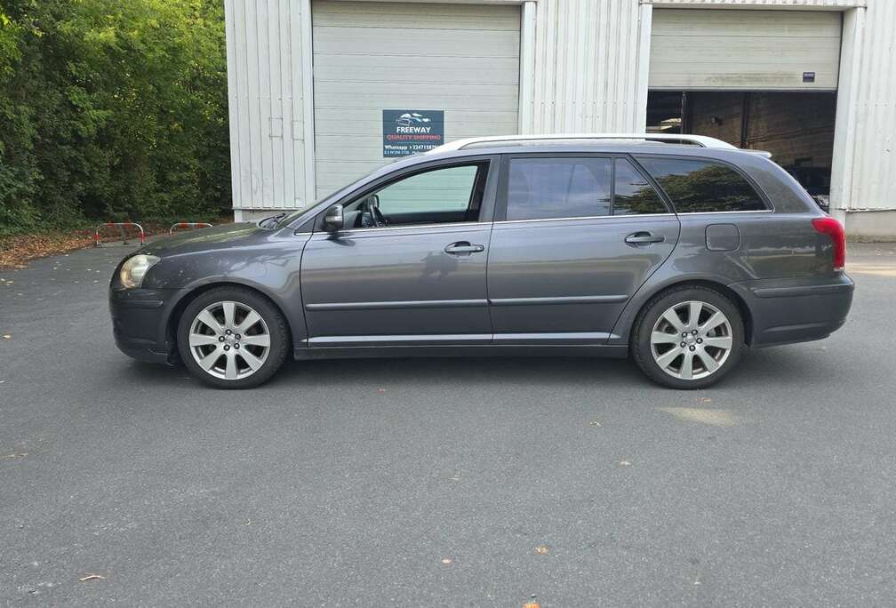 Toyota Avensis STW 1.8i VVT-i 16v