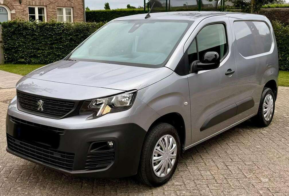Peugeot 1.2 PureTech L1 Light S/S (EU6.4)