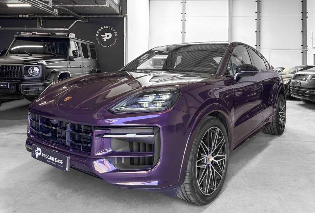 Porsche Cayenne Coupe / PANORAMA / ACC / 360° / CHRONO/HUD