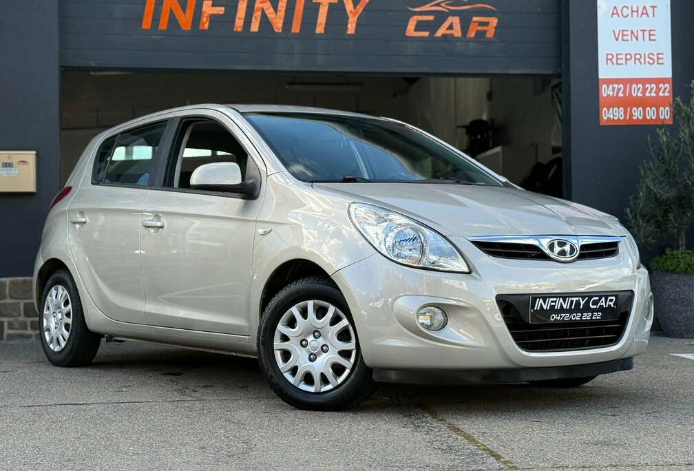 Hyundai i20 1.4i Lounge