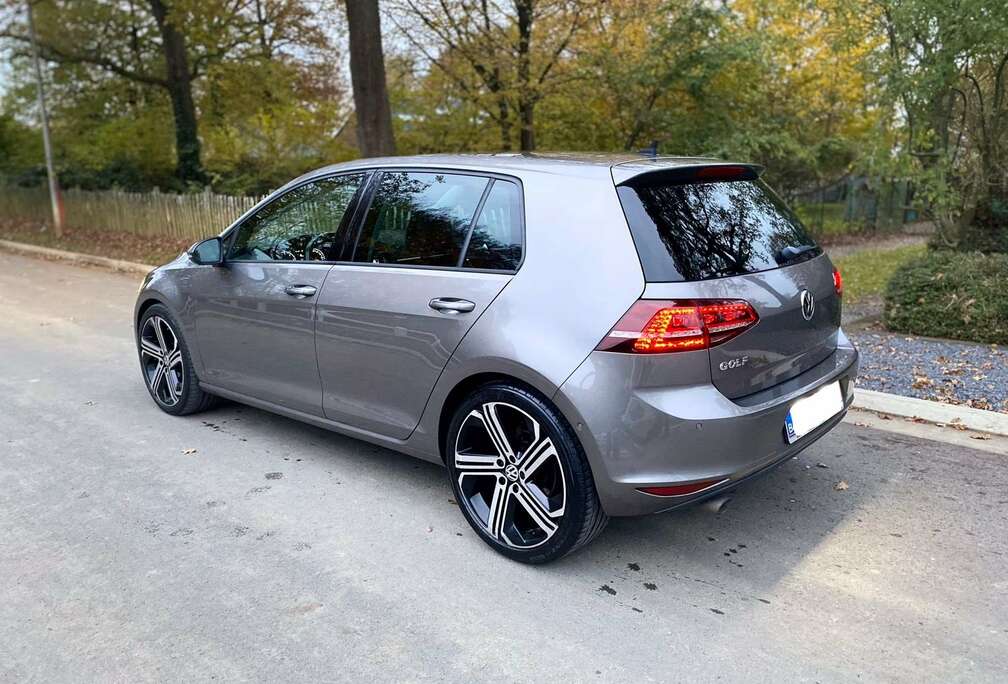Volkswagen Golf 7 105cv 2014 GPS Airco Cuir Xénon