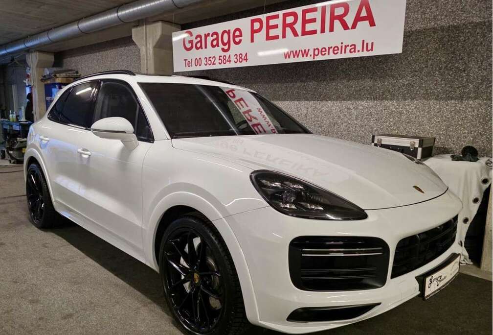 Porsche 4.0 TURBO PSCB SPORT DESIGN CARBON APPROVED Hinter