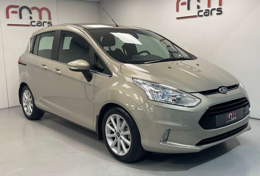 Ford 1.0 EcoBst Titanium 44.000km Navi Camera Garantie