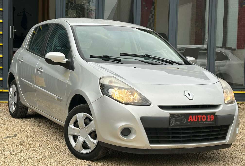 Renault Clio 1.2i Yahoo
