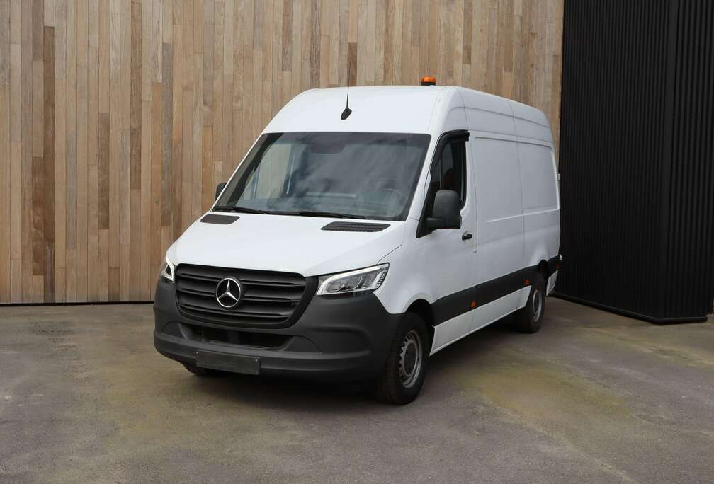 Mercedes-Benz 317 CDI - L2H2 - automaat - trekhaak 3.5T- 27.450 euro +btw