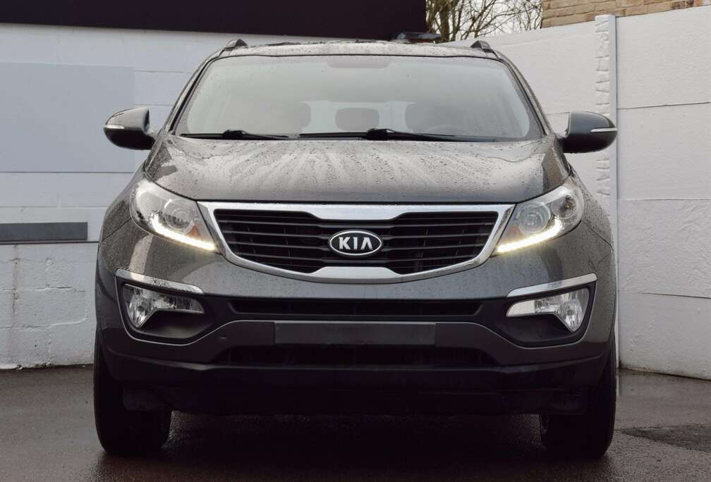 Kia Sportage 2.0 CRDi 4WD Sense+