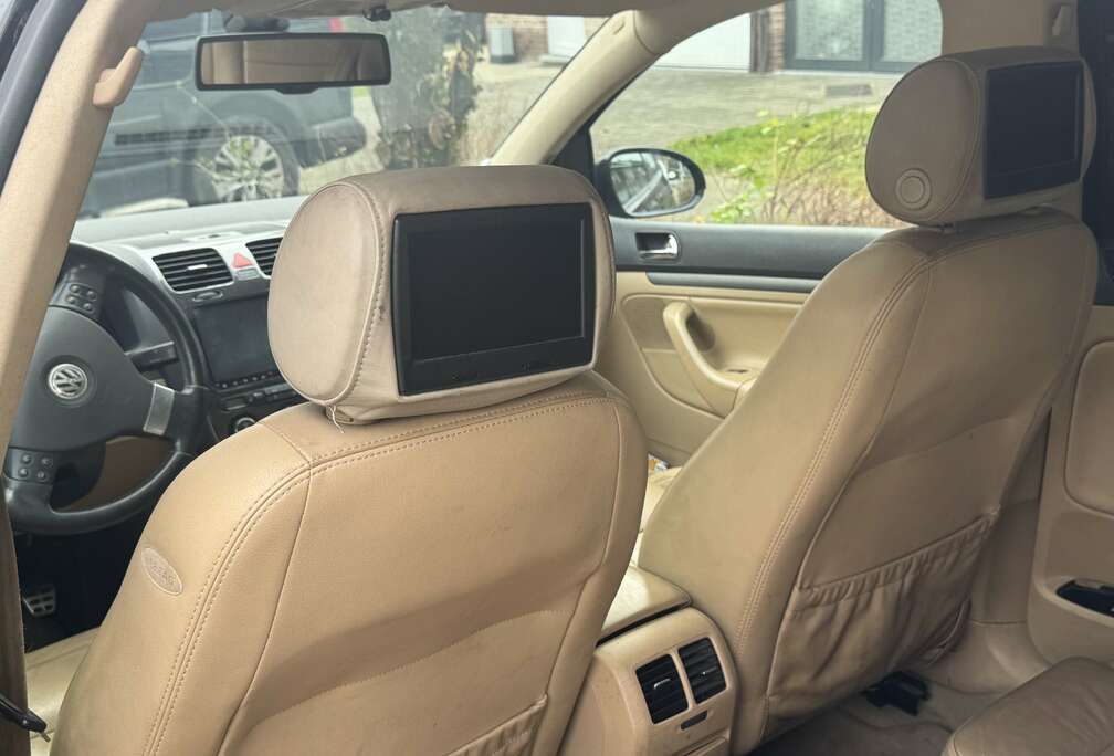 Volkswagen 2.0 FSI Sportline