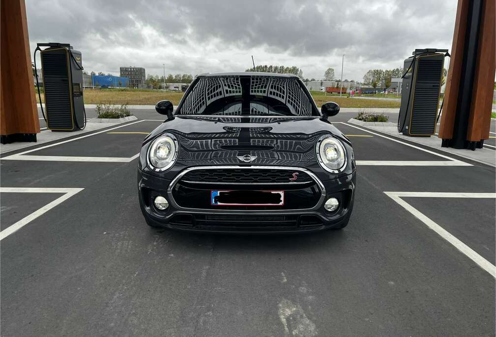 MINI clubman s